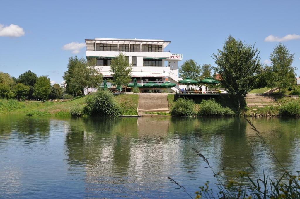 Hotel Le Pont Prijedor Luaran gambar