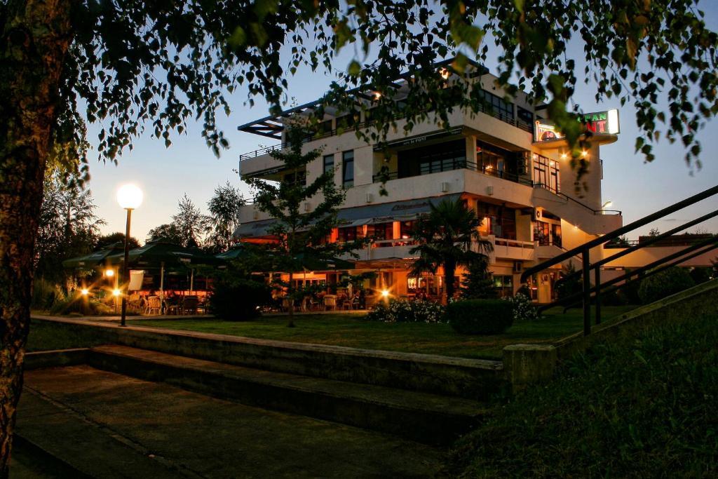 Hotel Le Pont Prijedor Luaran gambar